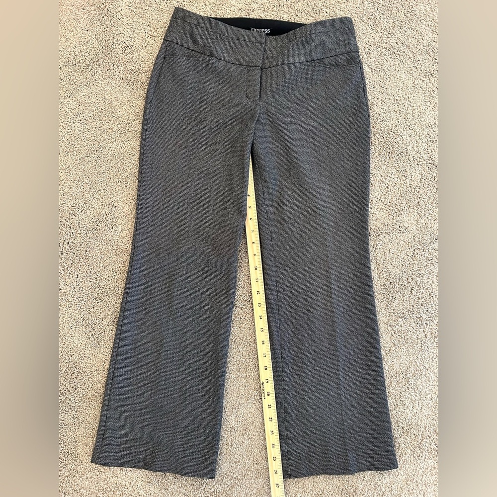 EXPRESS EDITOR SZ 4 R PANTS OR SLACKS Black 27” INSEAM WOMEN
